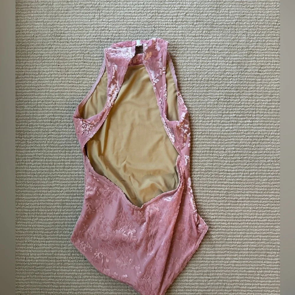Xiaoxiao Designs Leotard - Picture 4 of 6
